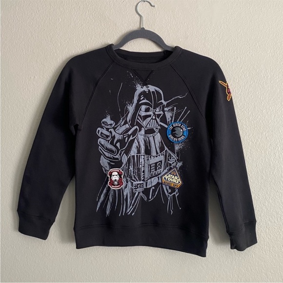 Disneyland Black Darth Vader Star Wars Boys Pullover Graphic Sweater✨ - Picture 2 of 5